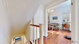 upper landing- click for photo gallery